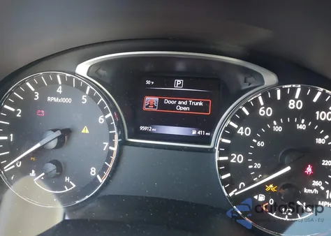 2018 Nissan Altima 2.5/S/Sv/Sl/Sr z USA, uszkodzony, nr VIN 1N4AL3AP4JC184888